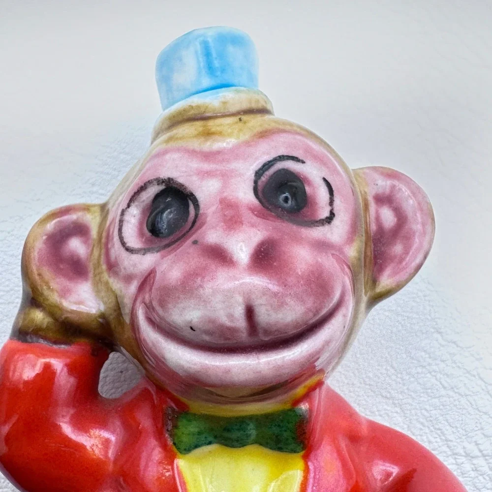 Vintage Japan Monkey Salt Pepper Shakers Figural Ceramic 3.25